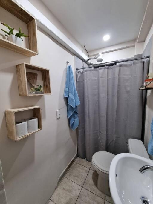 Acogedor Apt/Studio En La Ciudad De Santa Tecla المظهر الخارجي الصورة
